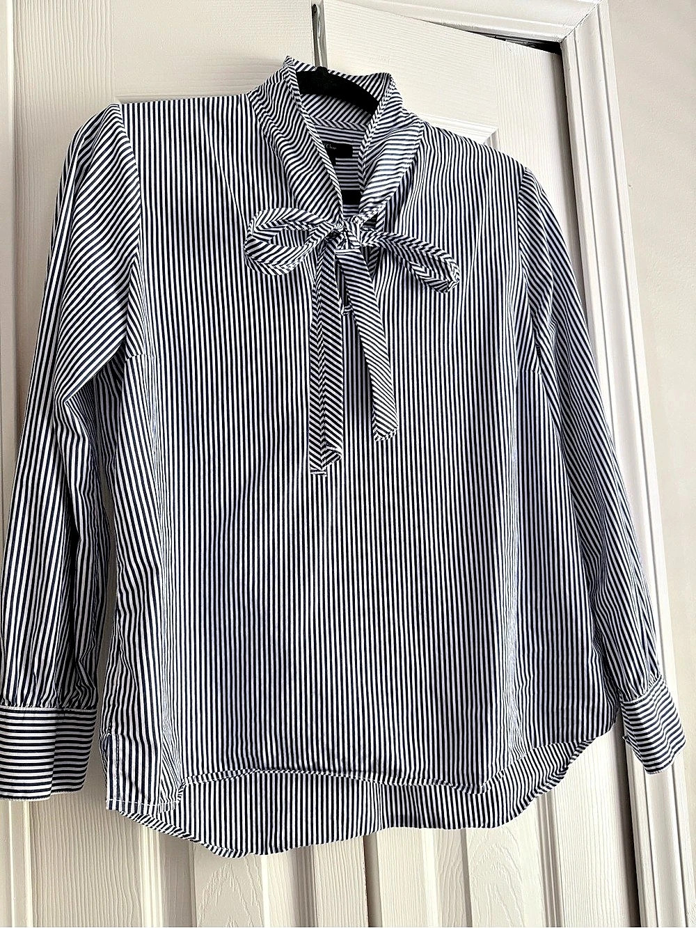 J.Crew Striped Tie-Neck Blouse in Blue & White Size Medium